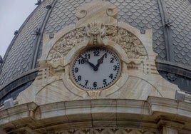 Reloj del Ayuntamiento de Cartagena en una imagen de archivo.