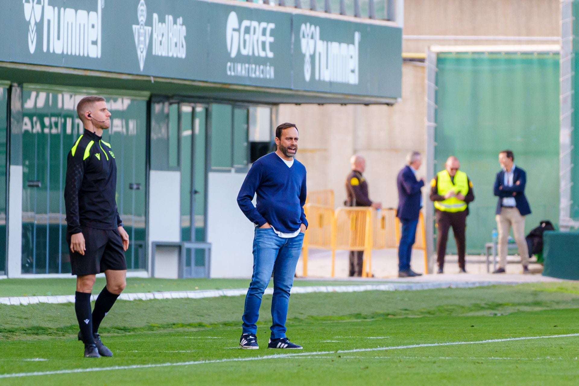 La victoria del Real Murcia frente el Betis Deportivo, en imágenes