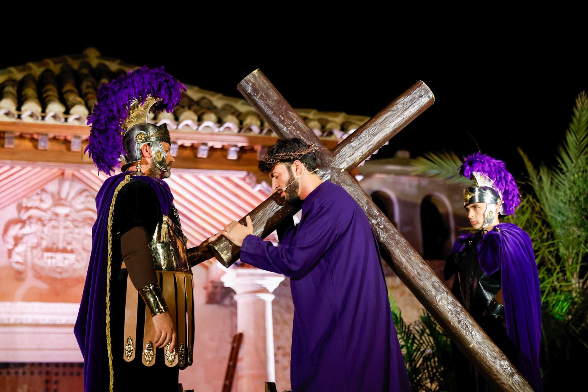 Las imágenes del vía crucis viviente de Lorca