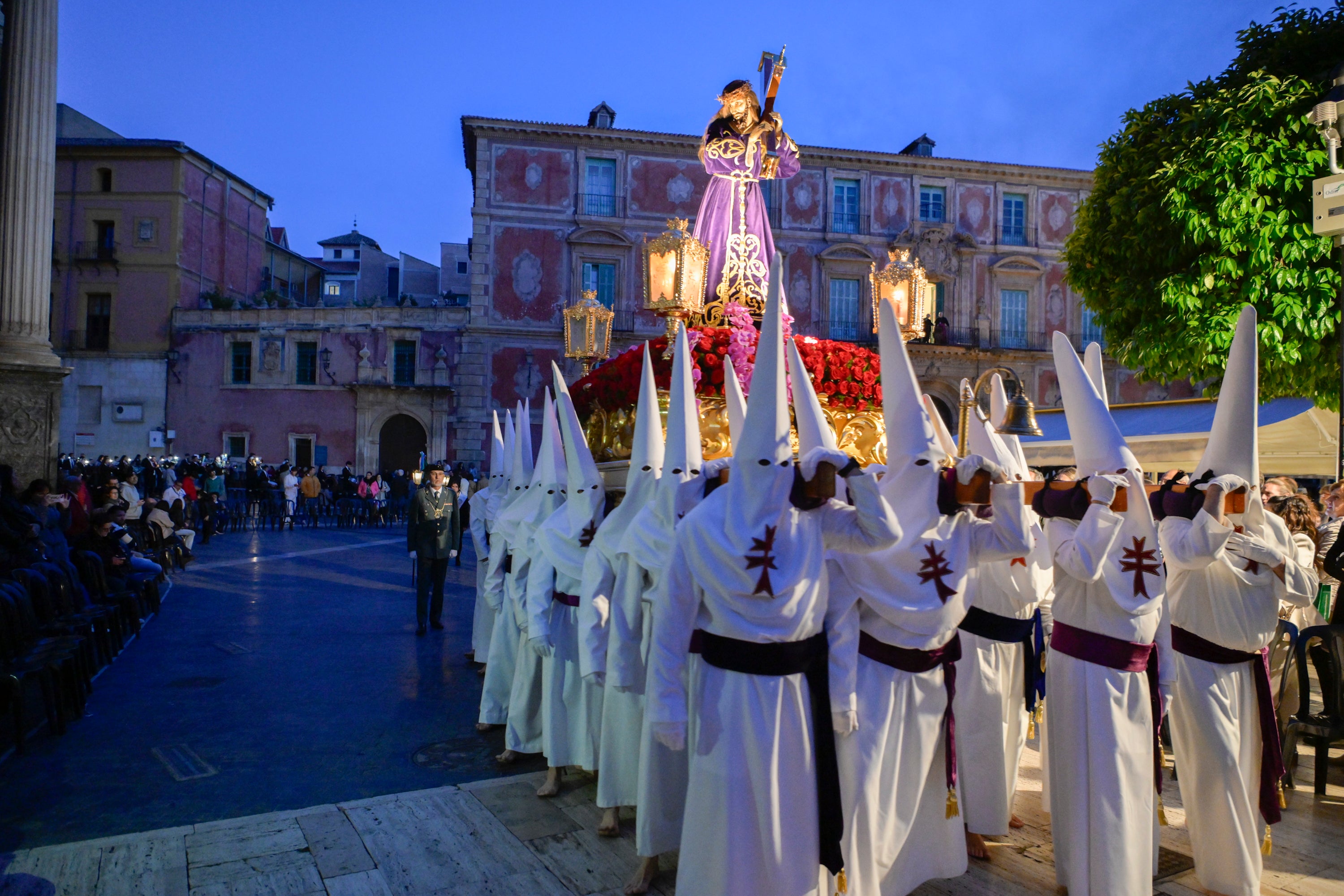 La procesión del Cristo de la Salud el Martes Santo en Murcia