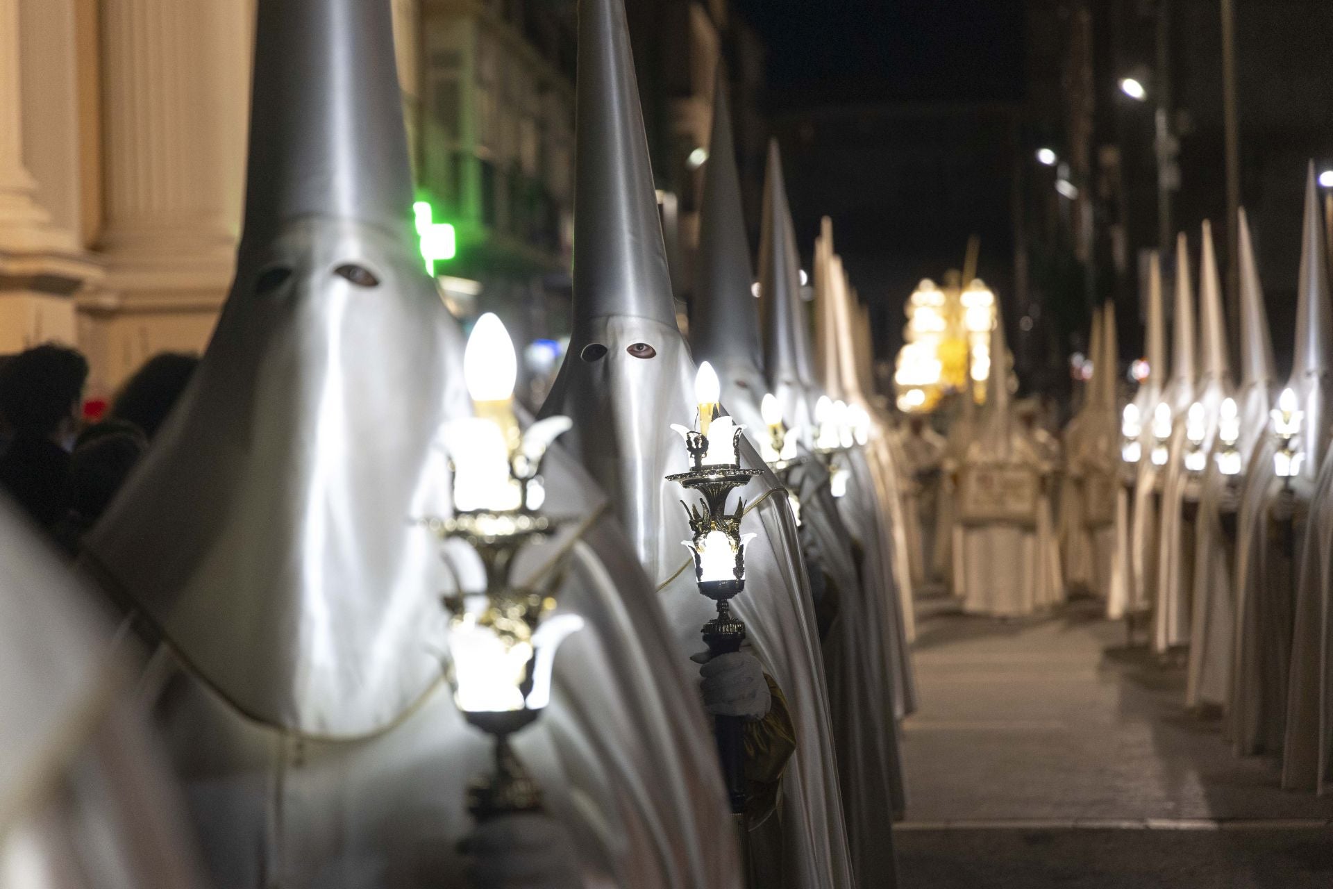 Las imágenes de los traslados del Martes Santo en Cartagena
