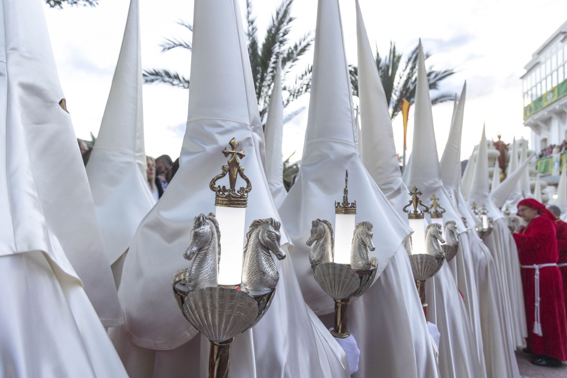 Las imágenes de los traslados del Martes Santo en Cartagena