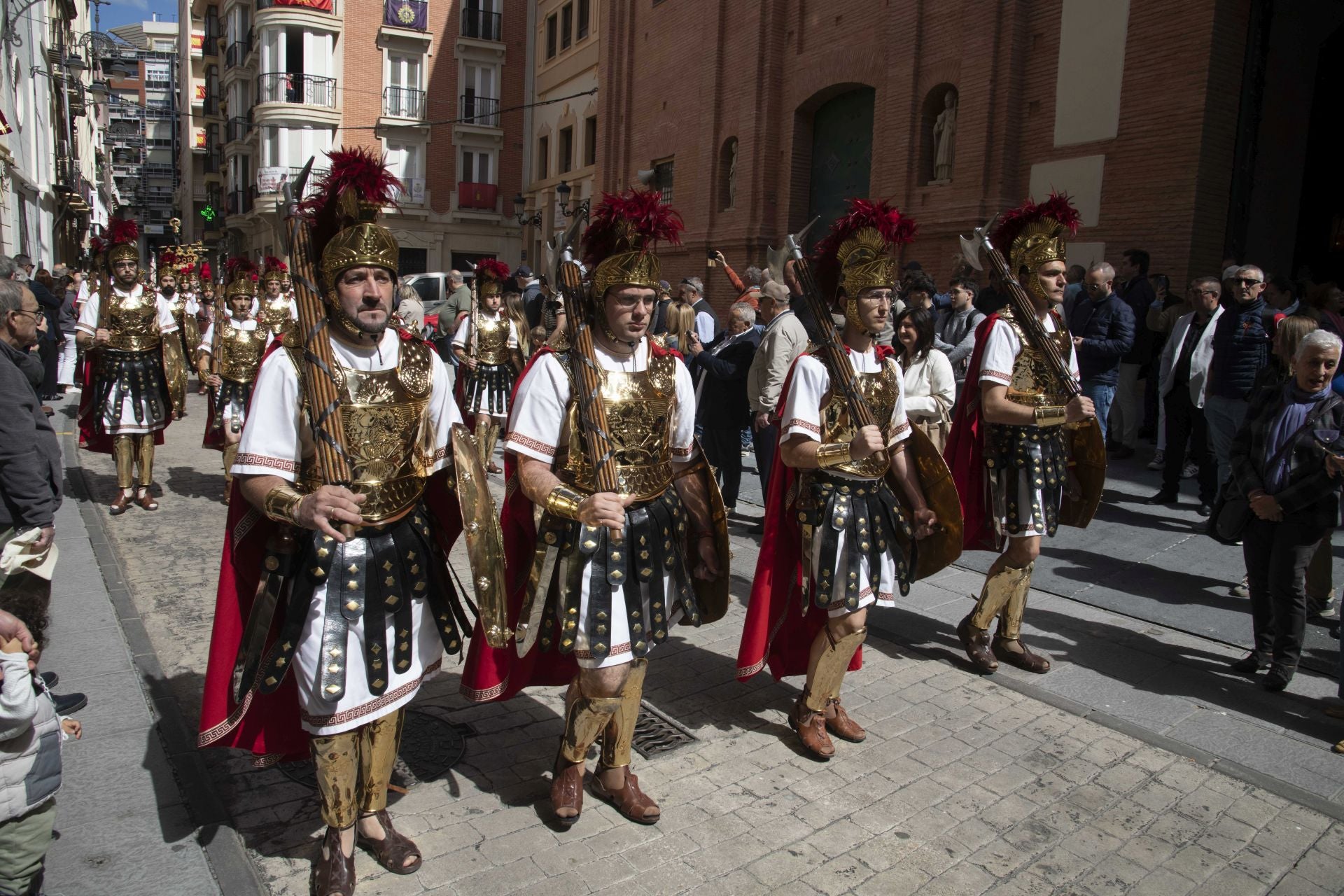 A por la cena con las manos lavadas