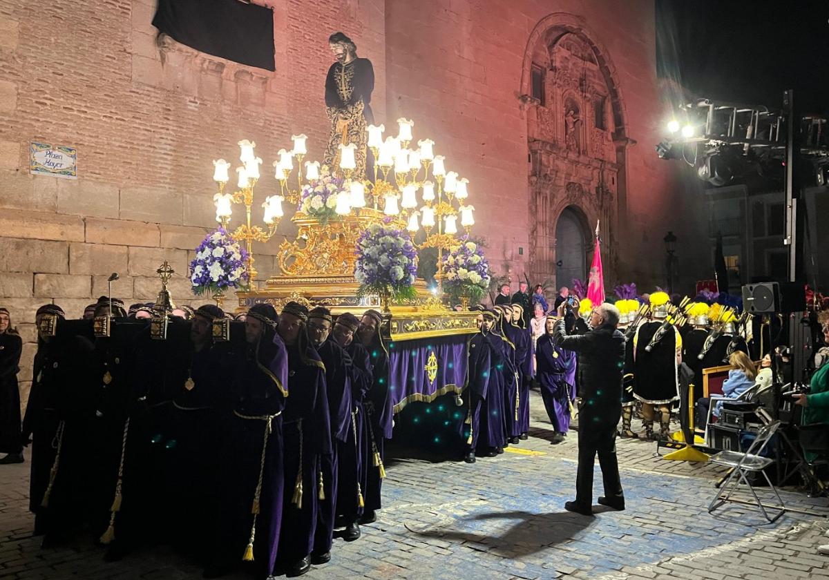 El Prendimiento ilumina la noche nazarena de Cieza entre lanzas, antorchas, espadas y arcos