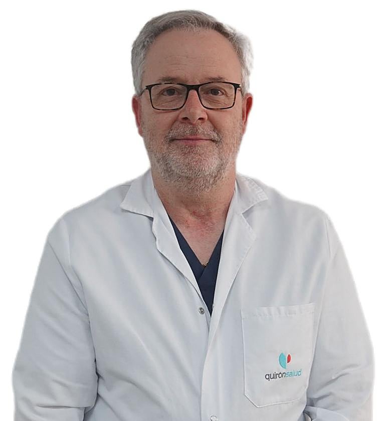 Diego Giménez, jefe de Traumatología del Hospital Quirónsalud Murcia.