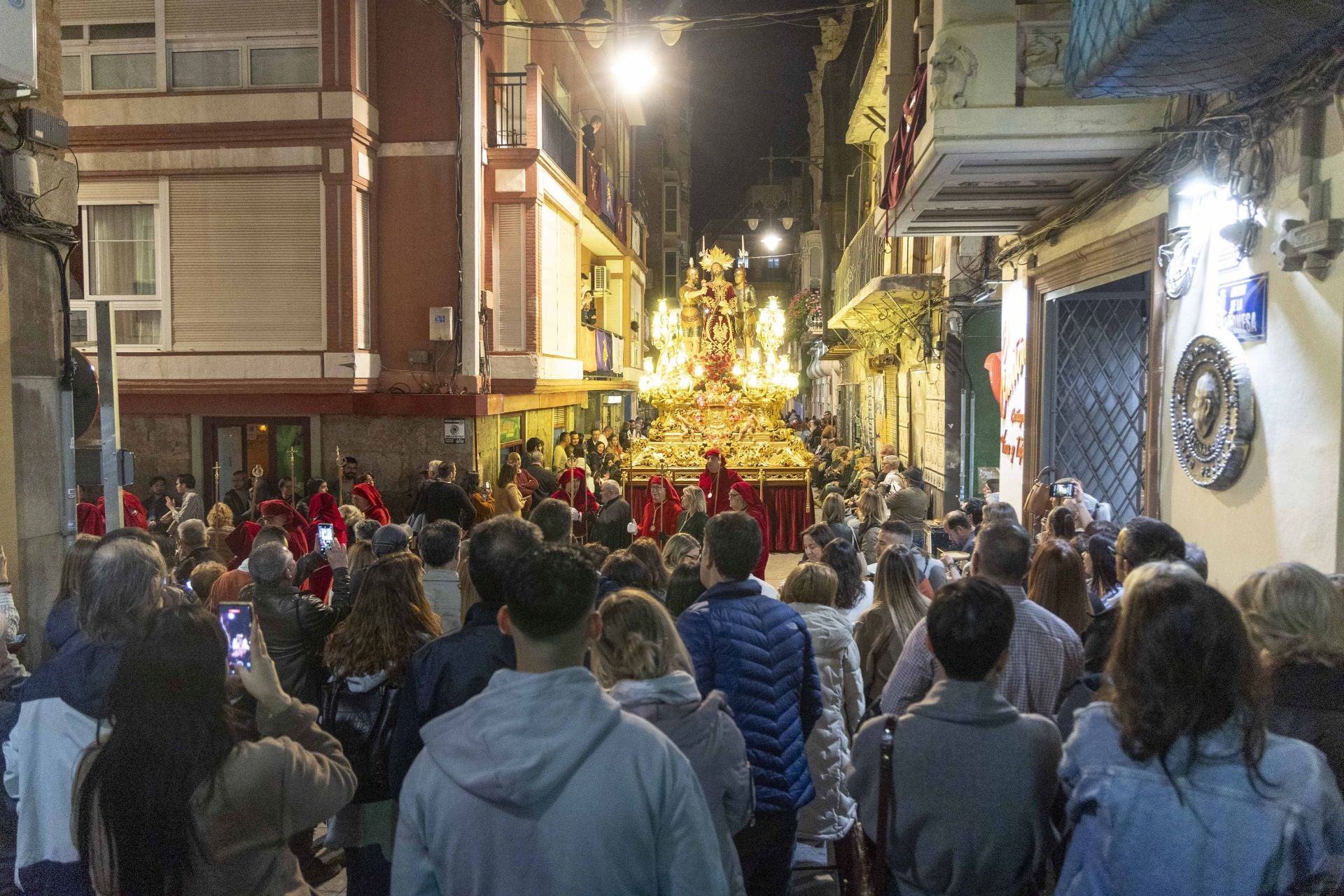 La procesión del Prendimiento de los californios, en imágenes