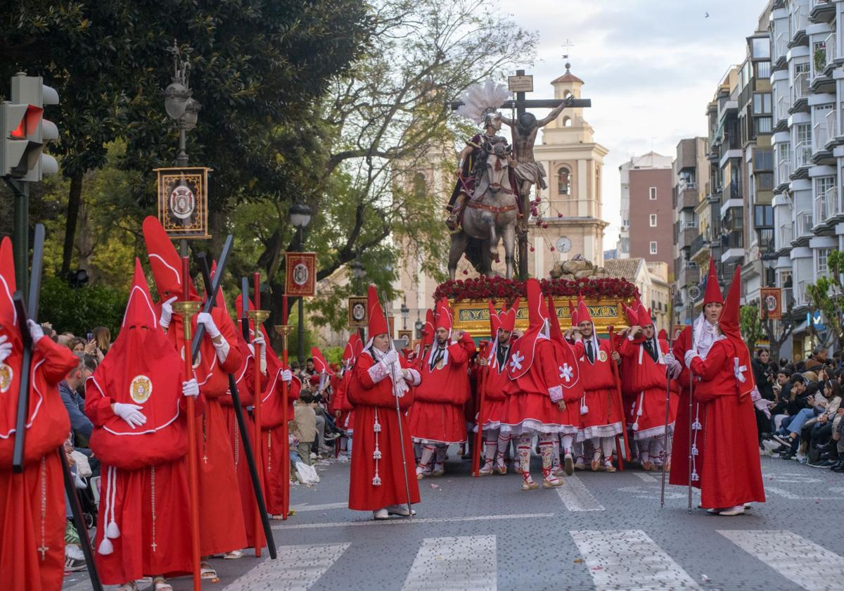 La procesión de los 'coloraos', en imágenes