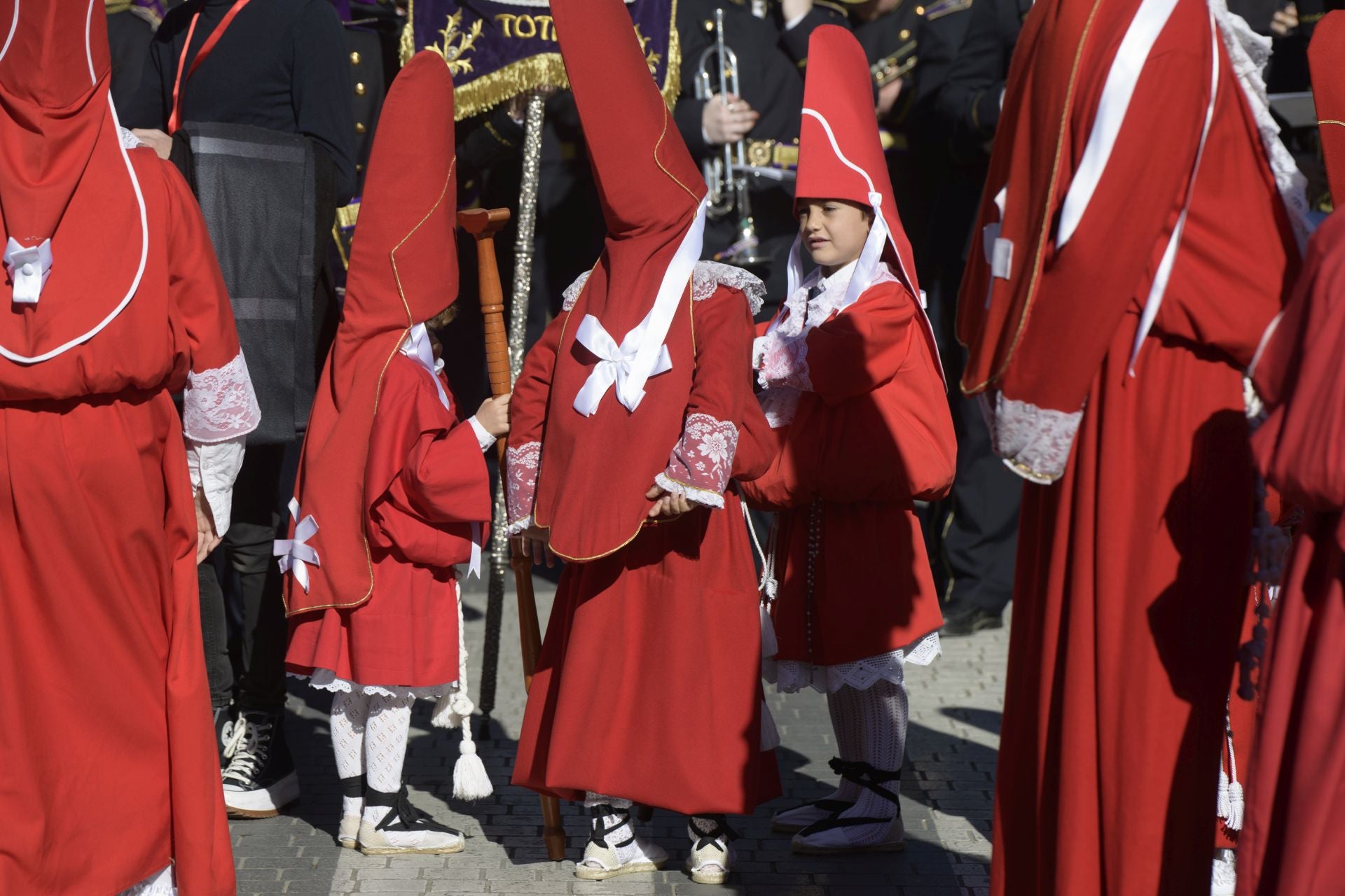 La procesión de los &#039;coloraos&#039;, en imágenes