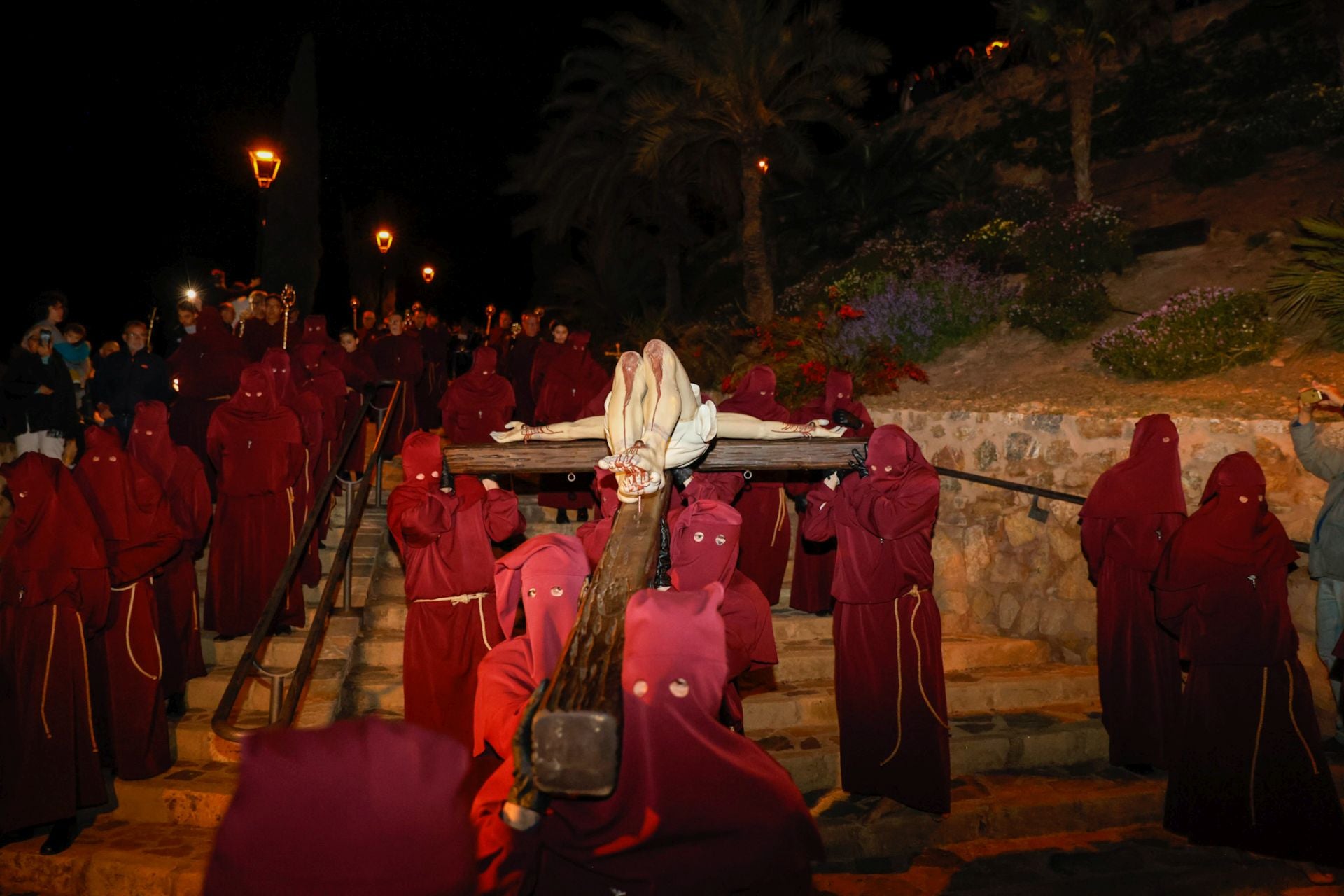 El traslado del Cristo de la Misericordia, en imágenes