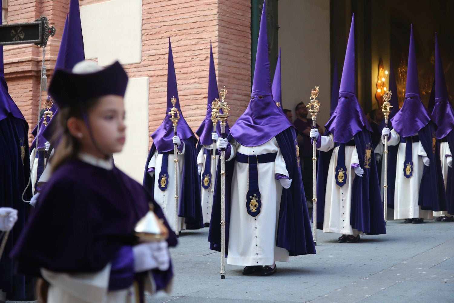 La procesión del Santo Entierro en Cartagena, en imágenes