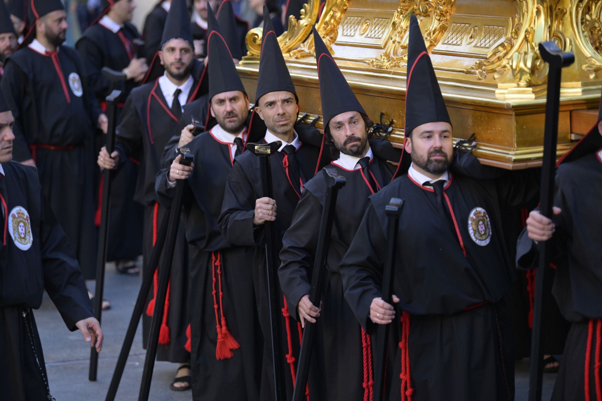 La procesión de la Soledad del Calvario en Murcia, en imágenes