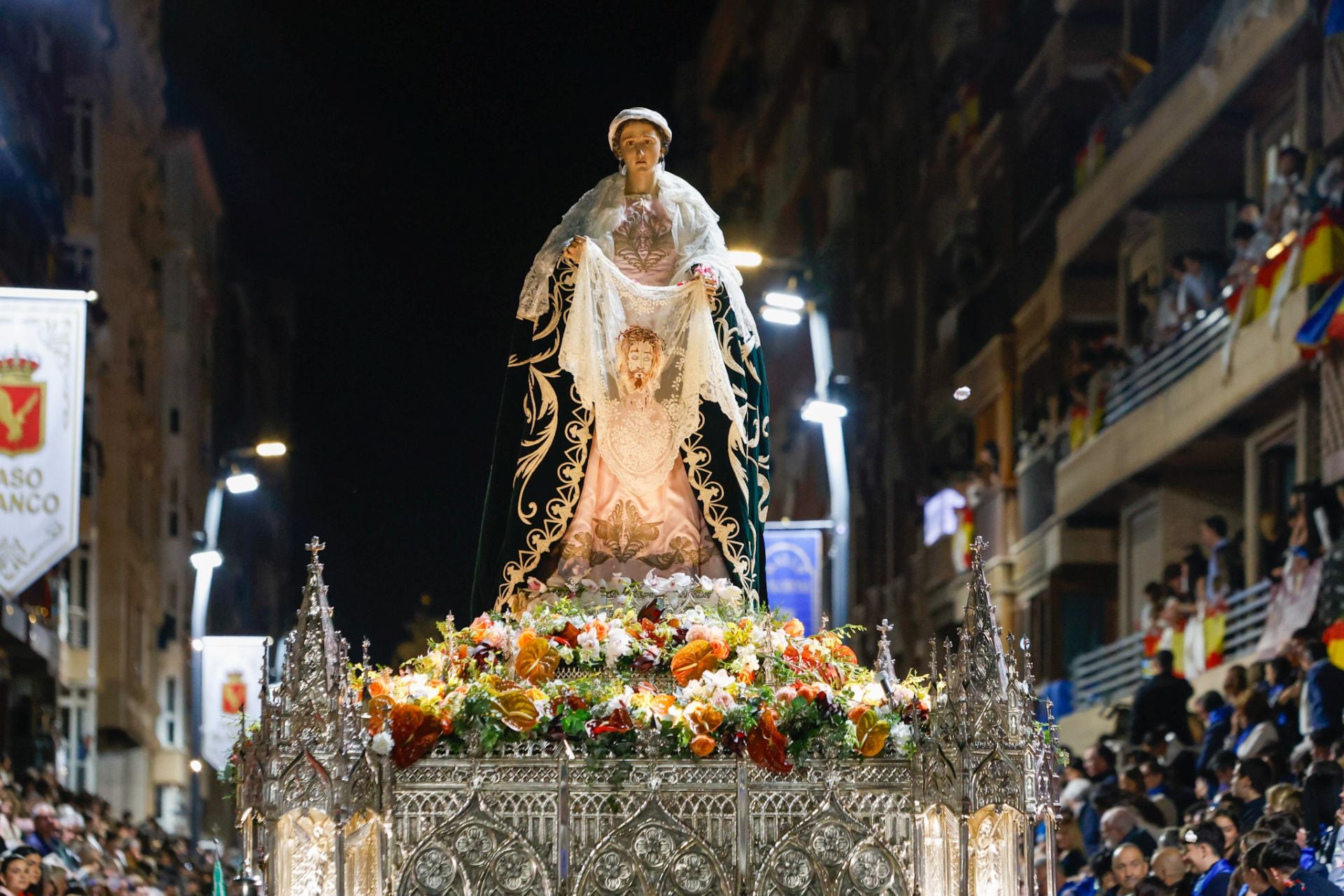 La procesión del Viernes Santo de Lorca, en imágenes