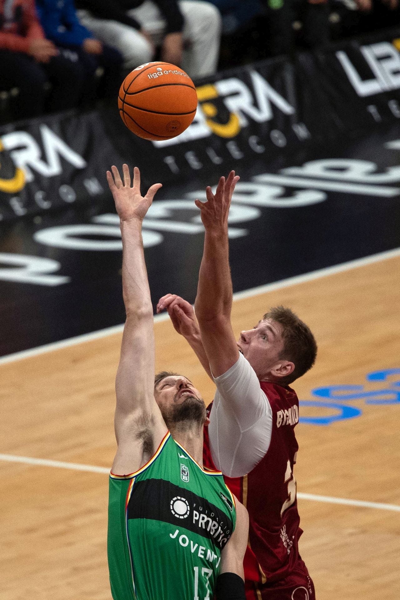 En imágenes, la victoria del UCAM Murcia ante Joventut