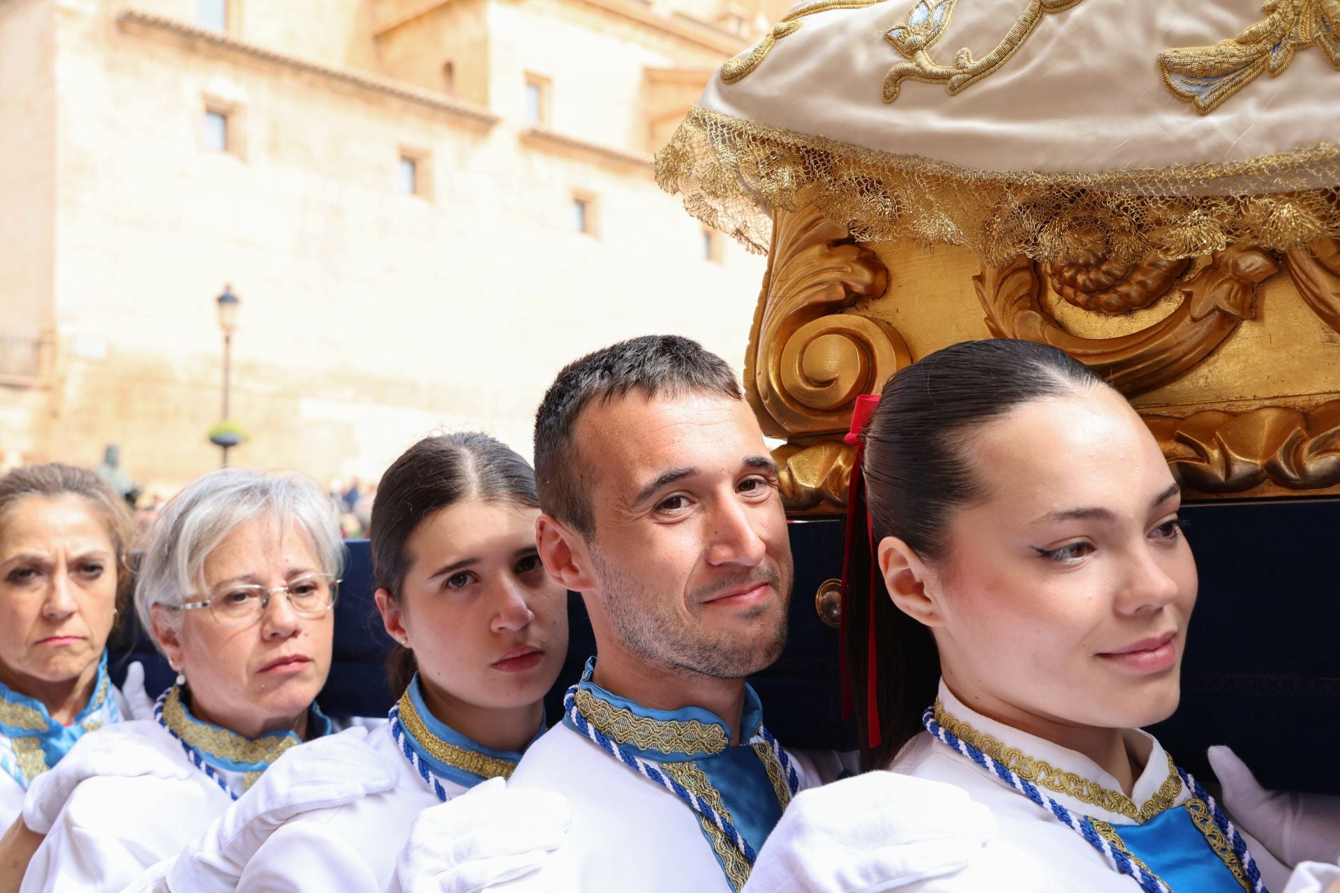 En imágenes, la procesión del Domingo de Resurrección en Lorca