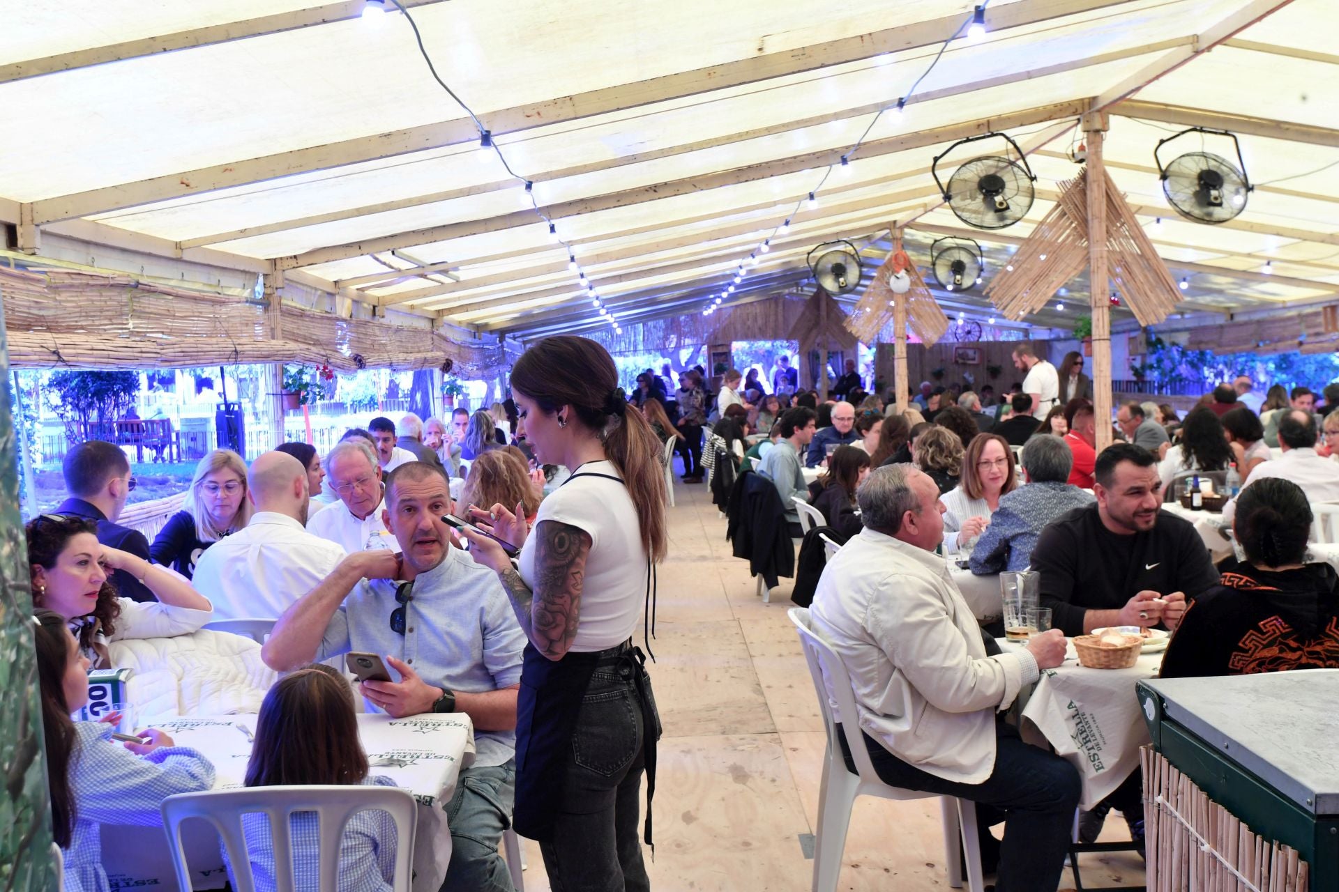 Las imágenes de la apertura de las barracas en Murcia