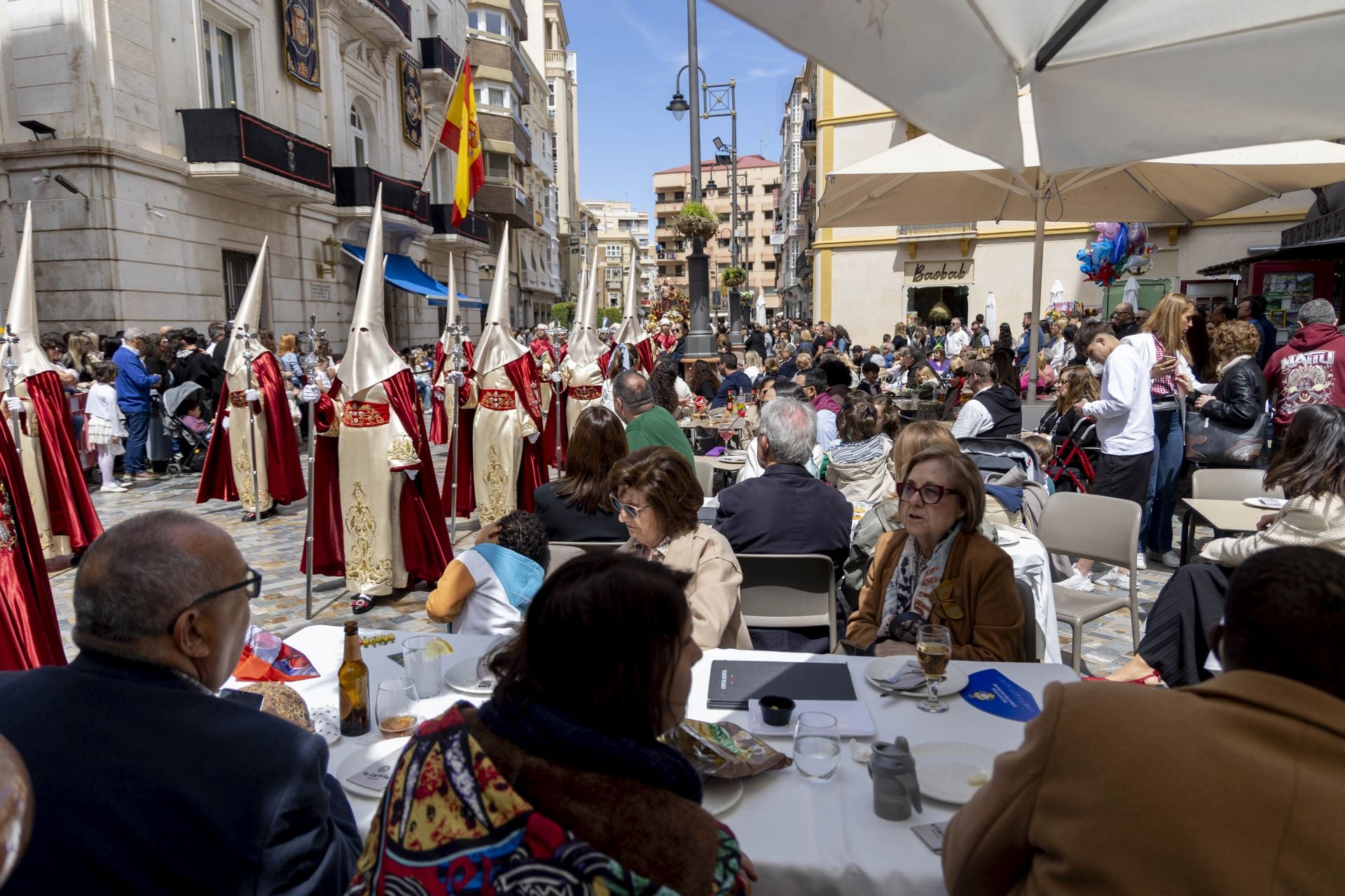 En imágenes, procesión del Domingo de Resurrección en Cartagena