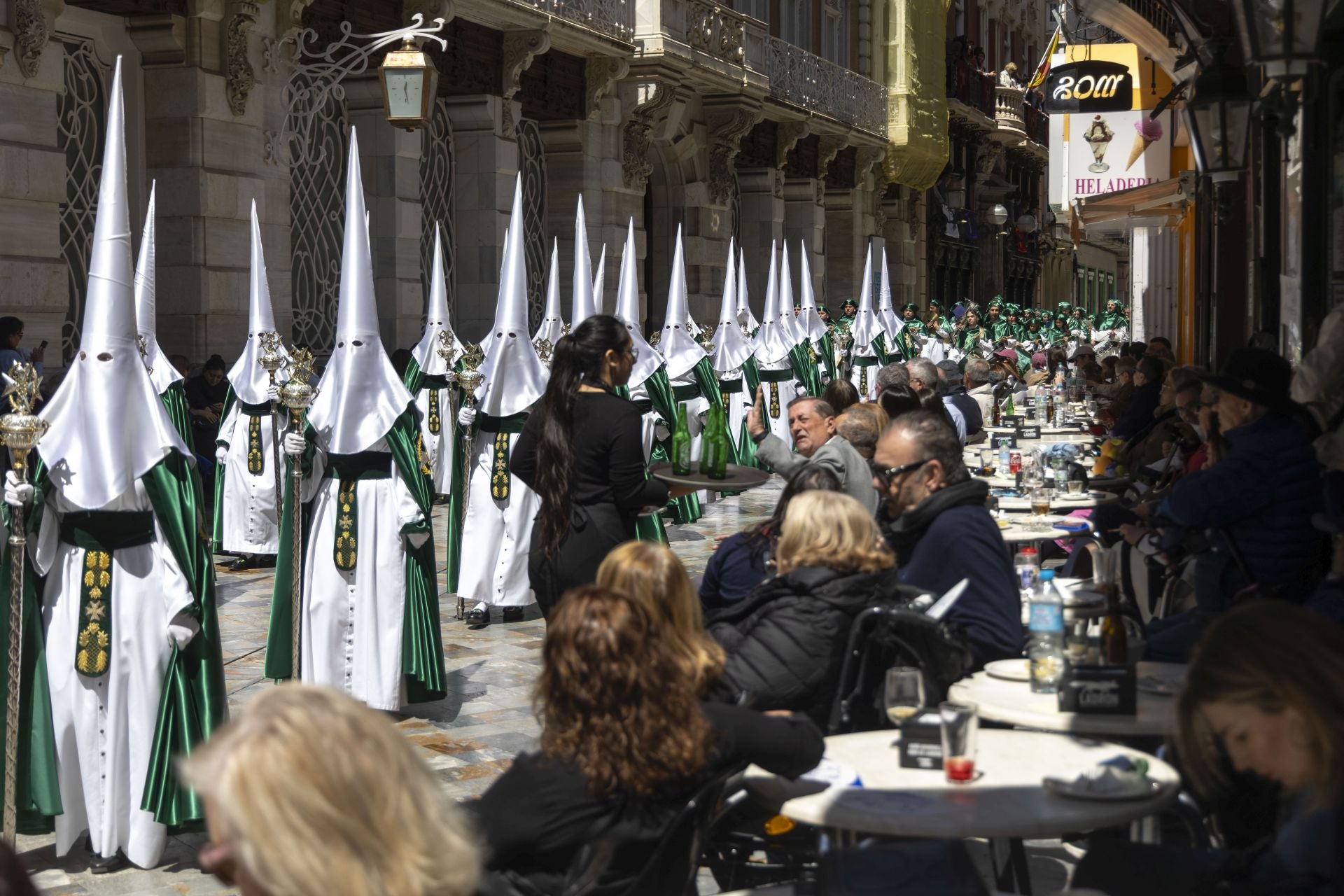 En imágenes, procesión del Domingo de Resurrección en Cartagena
