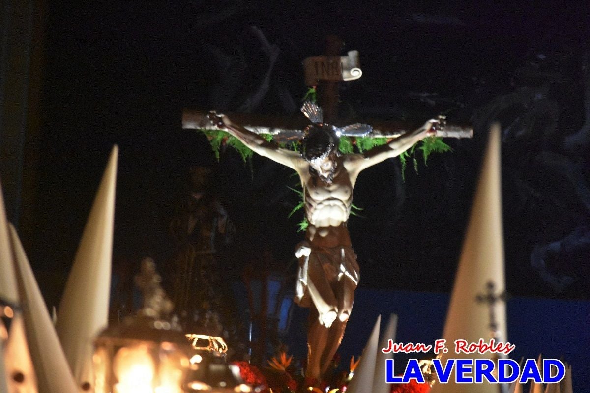 El Silencio inunda de solemnidad Caravaca de la Cruz en la noche de Jueves Santo