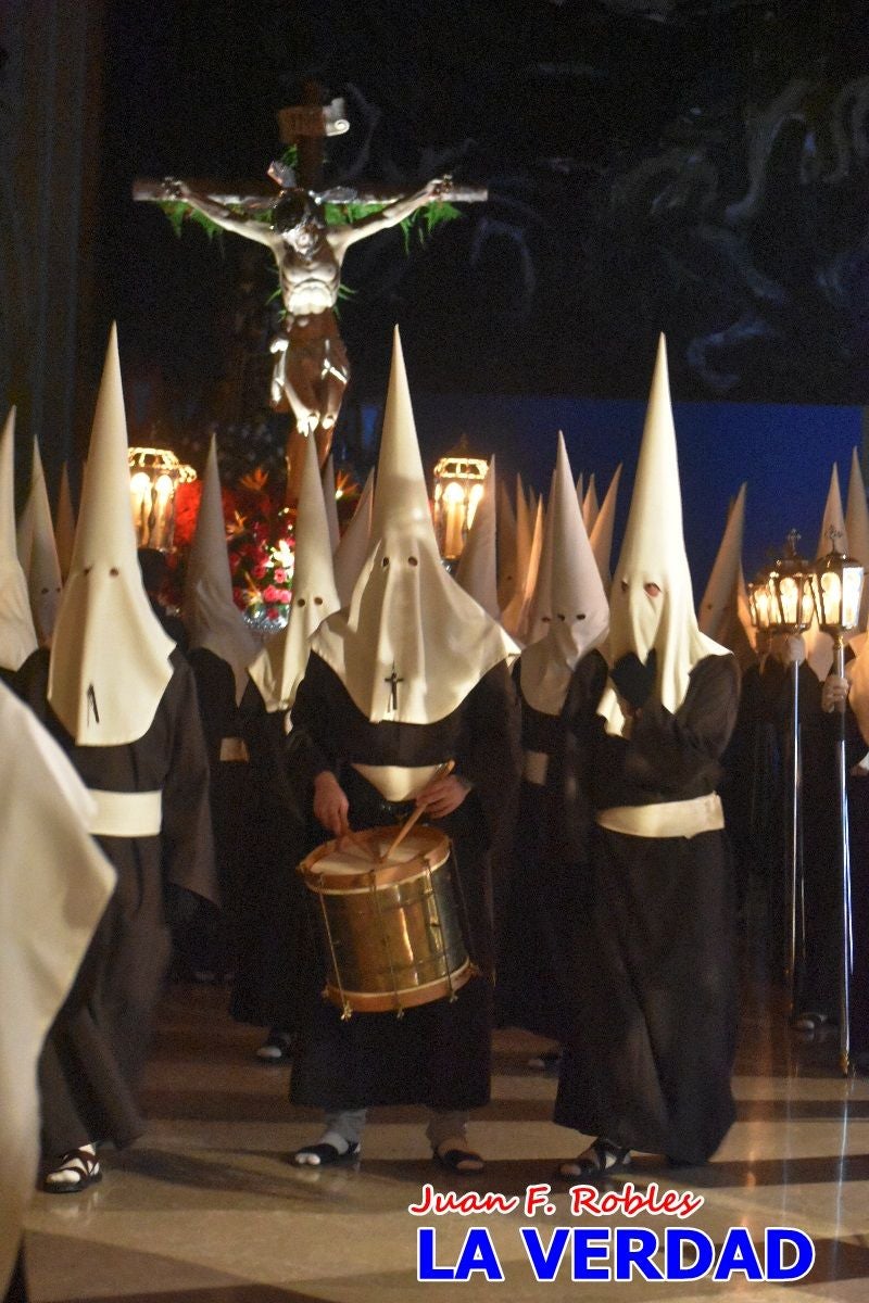 El Silencio inunda de solemnidad Caravaca de la Cruz en la noche de Jueves Santo