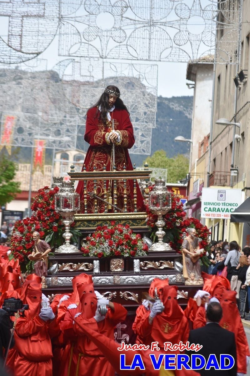 El Señor del Balcón abre la procesión del Encuentro en Caravaca de la Cruz