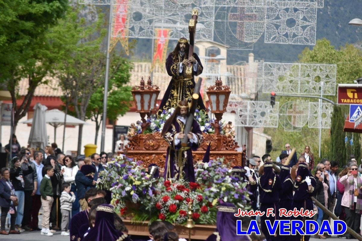Nuestro Padre Jesús Nazareno se pasea como «El Señor de Caravaca» en Viernes Santo