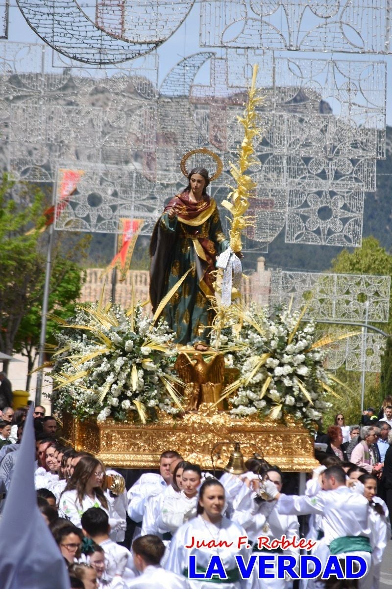 San Juan marca el paso en «El Encuentro» de Viernes Santo en Caravaca de la Cruz