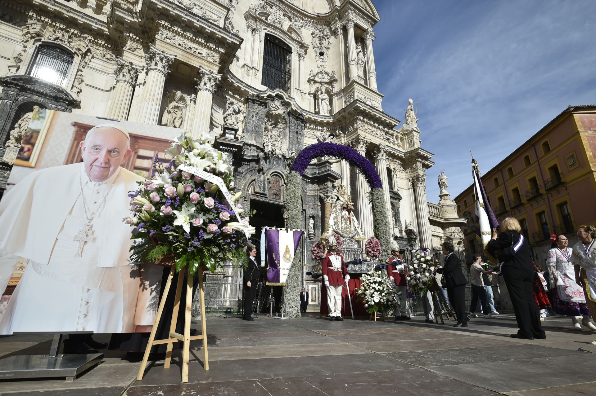 Ofrenda a la Virgen de la Fuensanta, en imágenes