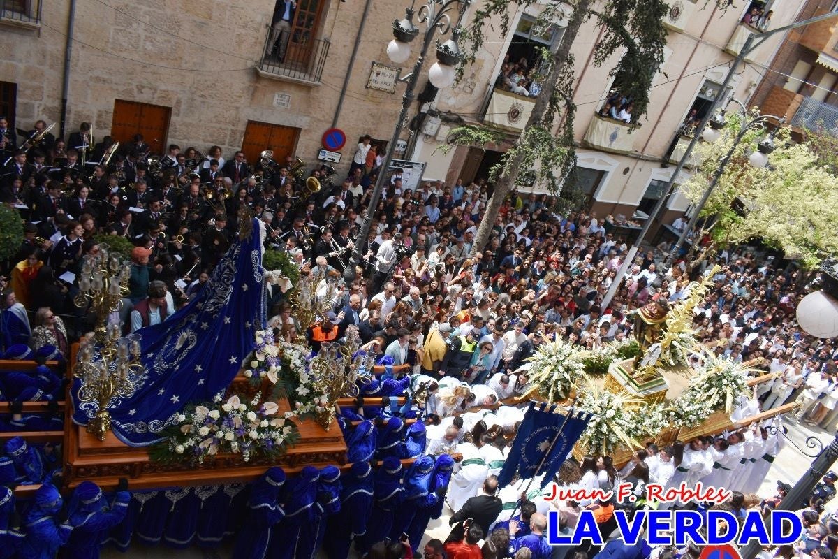 «El Encuentro» llena de emoción la plaza del Arco en Caravaca de la Cruz - I