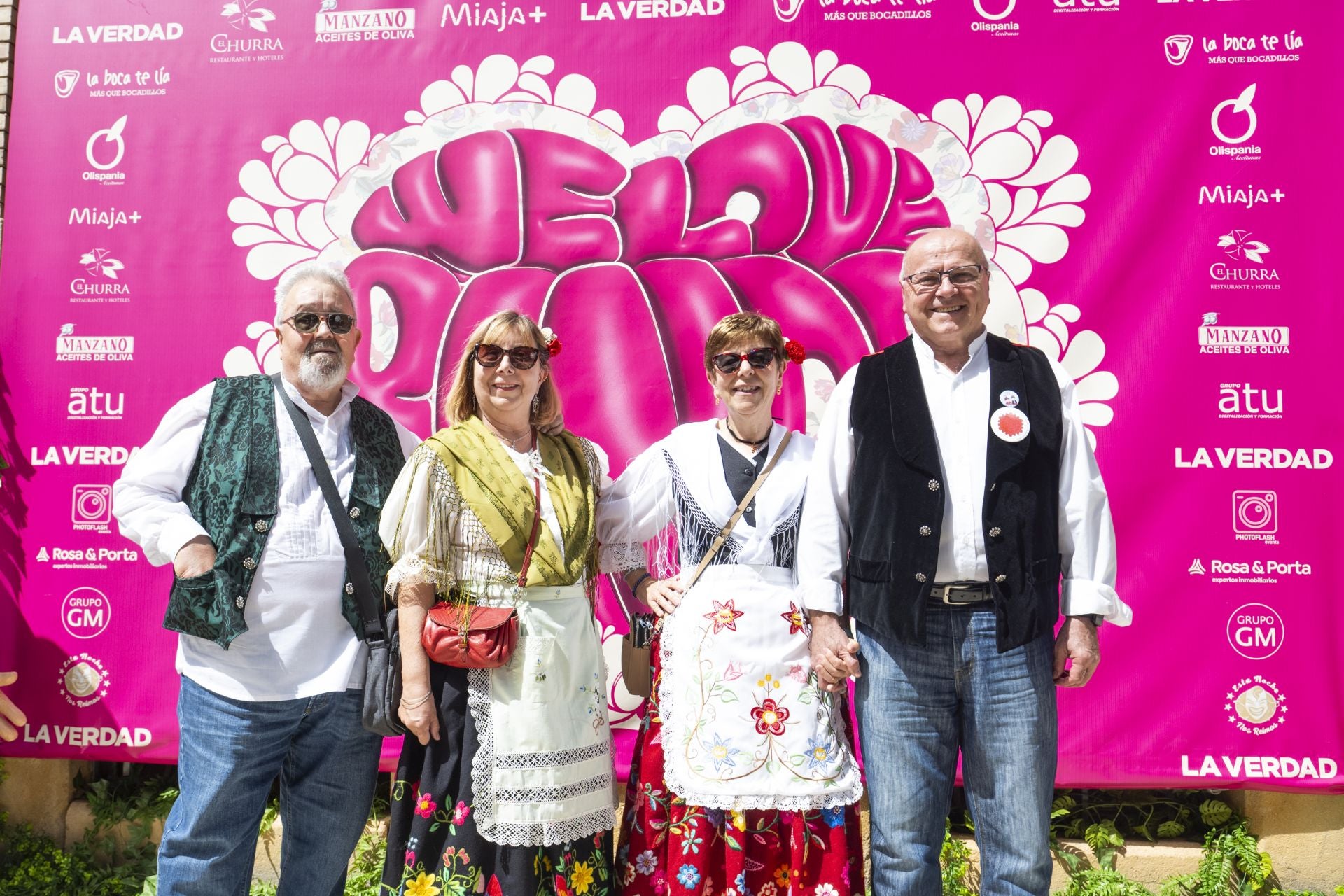 El &#039;Glambot&#039; de LA VERDAD y Photoflash Events en el Bando de la Huerta, en imágenes