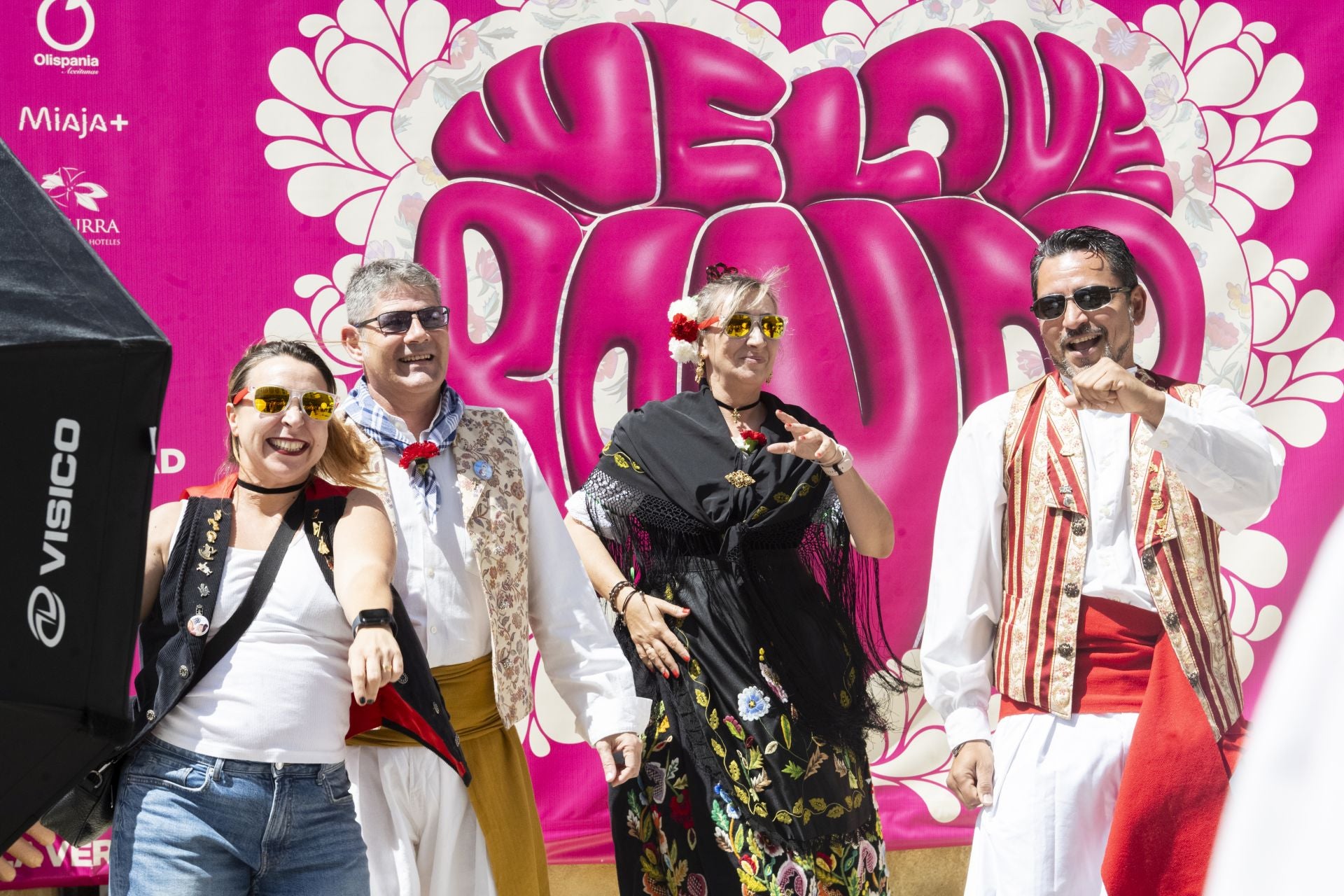 El &#039;Glambot&#039; de LA VERDAD y Photoflash Events en el Bando de la Huerta, en imágenes