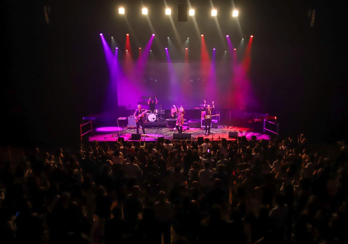 Cirugía Solidaria celebra 25 años en el Teatro Circo, en imágenes