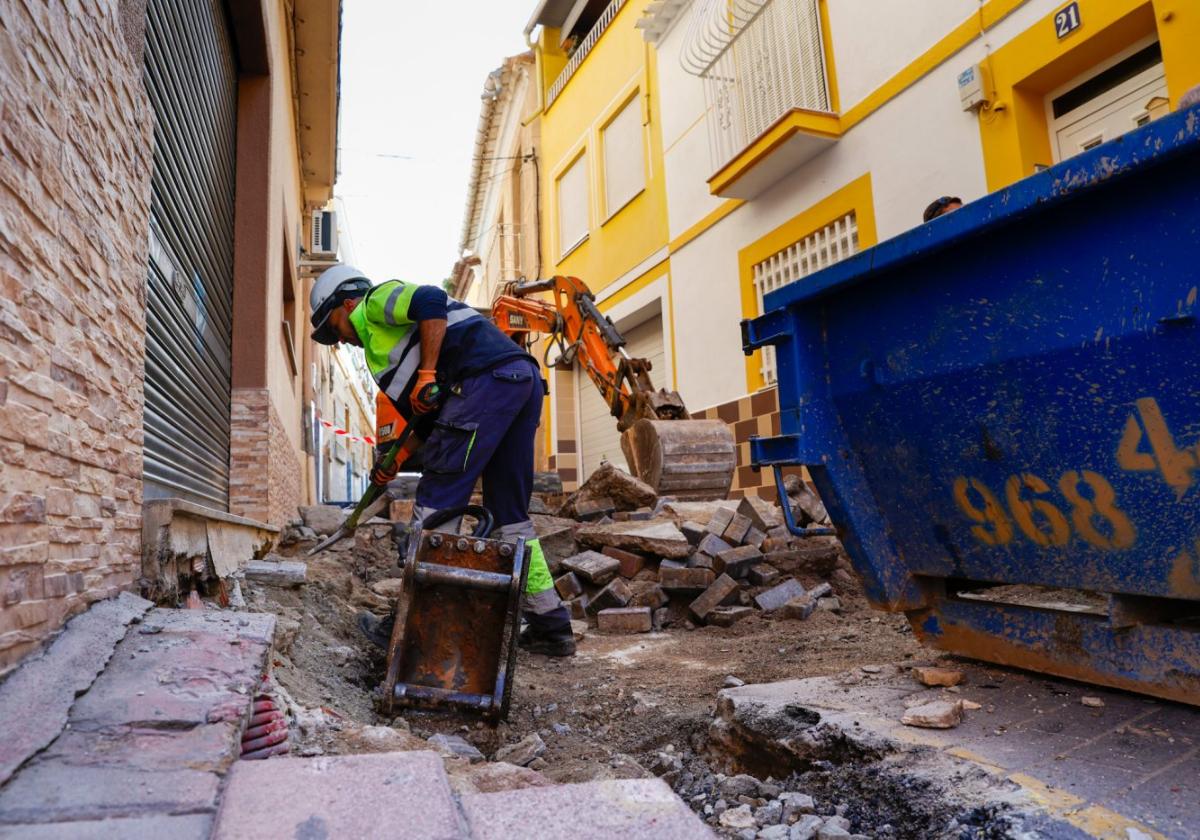 La zona de bajas emisiones se extiende a otras cuatro calles del casco antiguo de Lorca