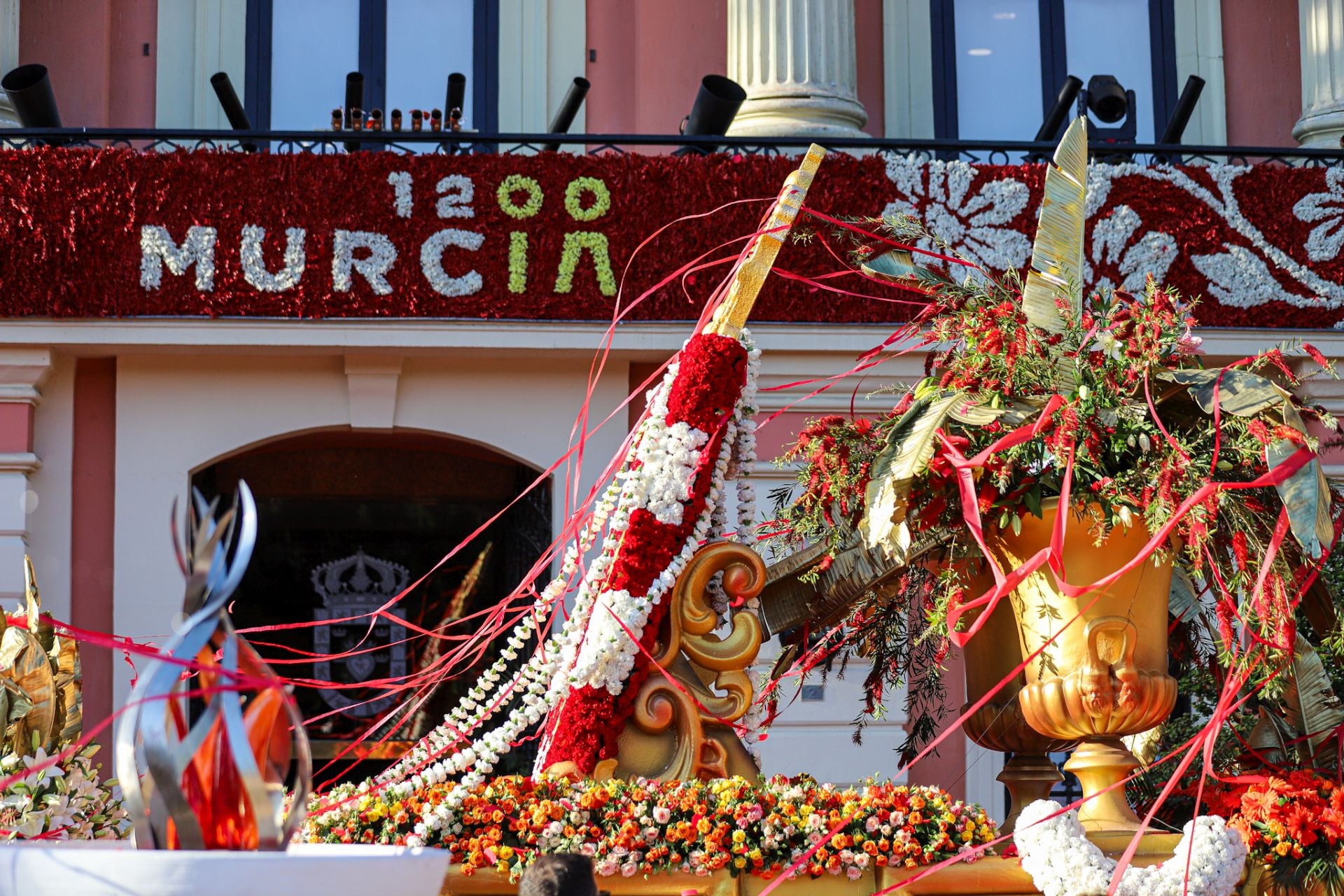 El desfile de la Batalla de las Flores de Murcia, en imágenes