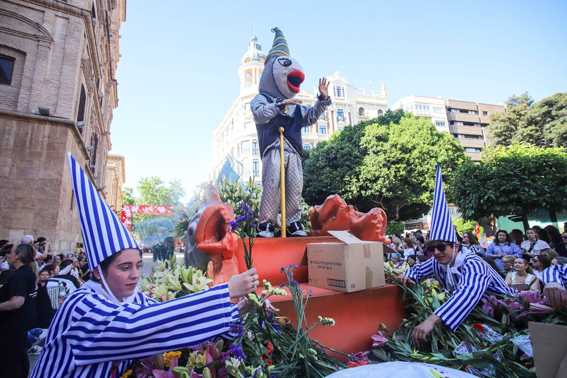 El desfile de la Batalla de las Flores de Murcia, en imágenes