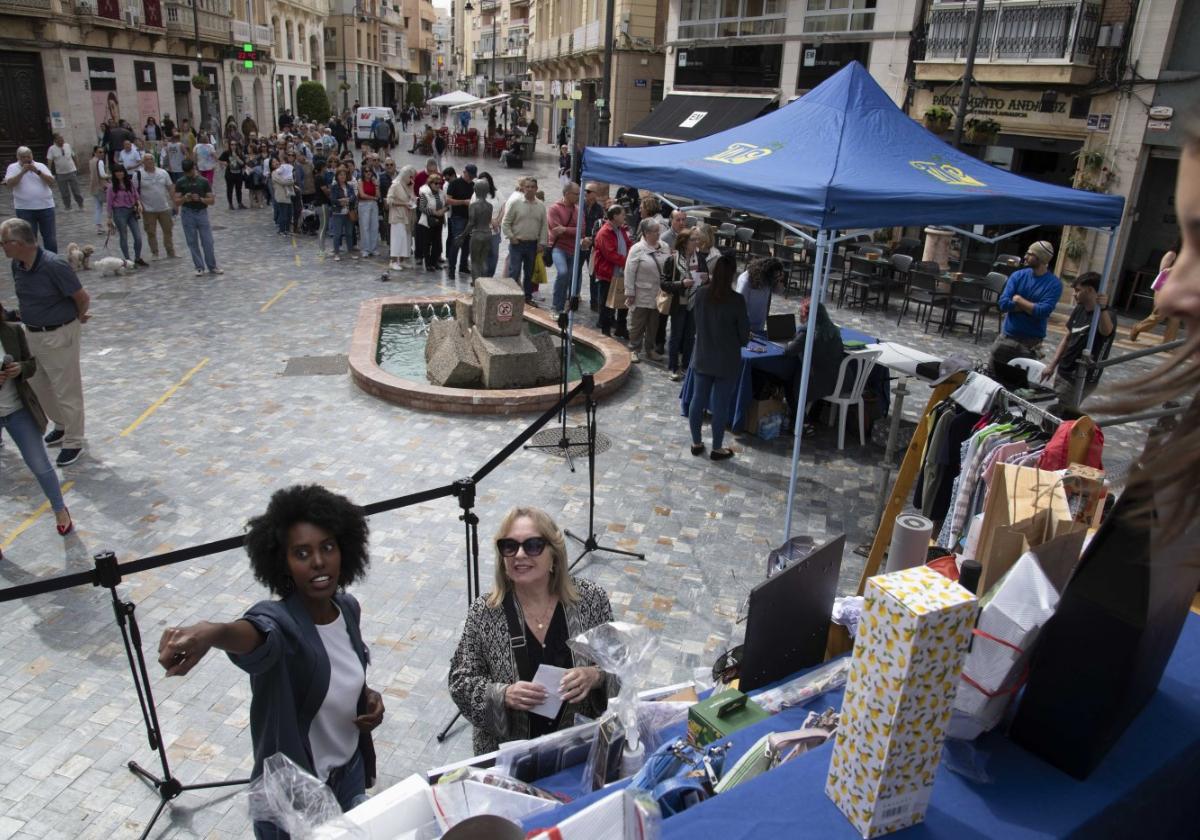 Los comerciantes de cartagena quieren un parking gratuito en el centro que les ayude a ser competitivos | la verdad