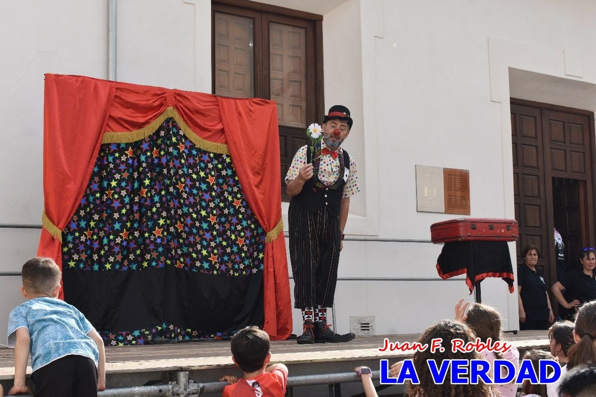 Imágenes de los Juegos Infantiles en la placeta del Santo de Caravaca de la Cruz