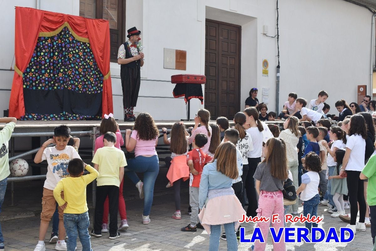 Imágenes de los Juegos Infantiles en la placeta del Santo de Caravaca de la Cruz