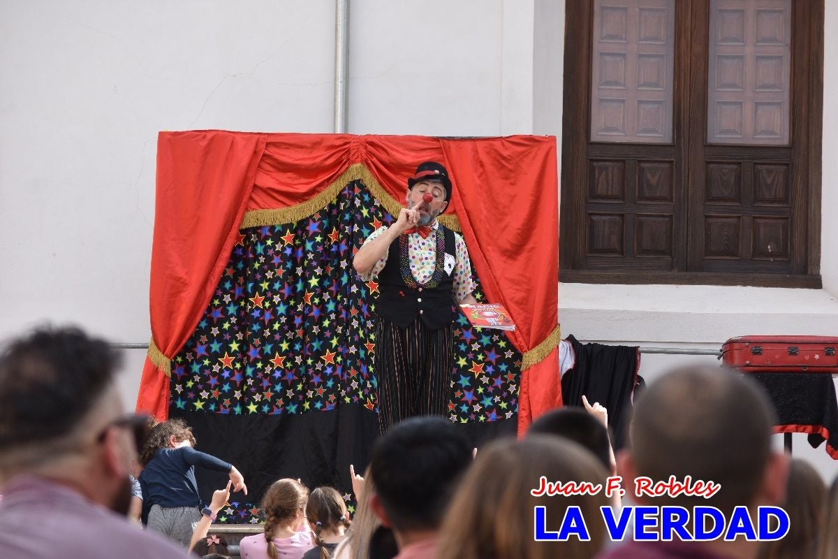 Imágenes de los Juegos Infantiles en la placeta del Santo de Caravaca de la Cruz
