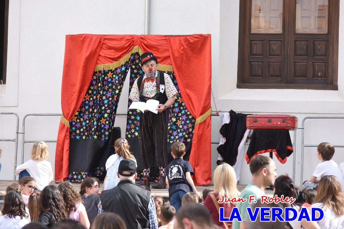 Imágenes de los Juegos Infantiles en la placeta del Santo de Caravaca de la Cruz