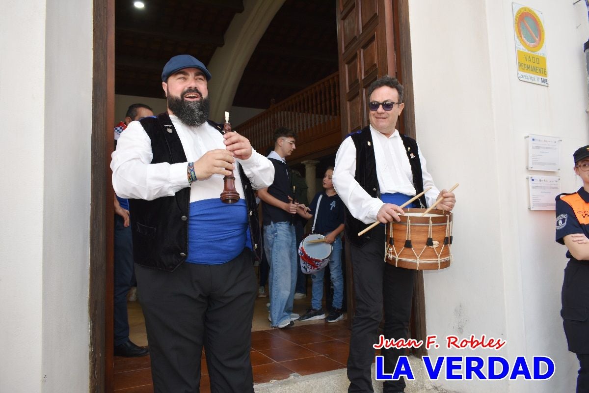 Imágenes del primer pasacalles de Gigantes y Cabezudos en Caravaca de la Cruz