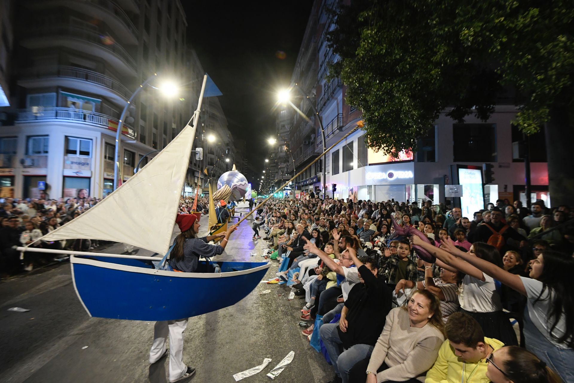 Las imágenes del desfile del Entierro de la Sardina de Murcia