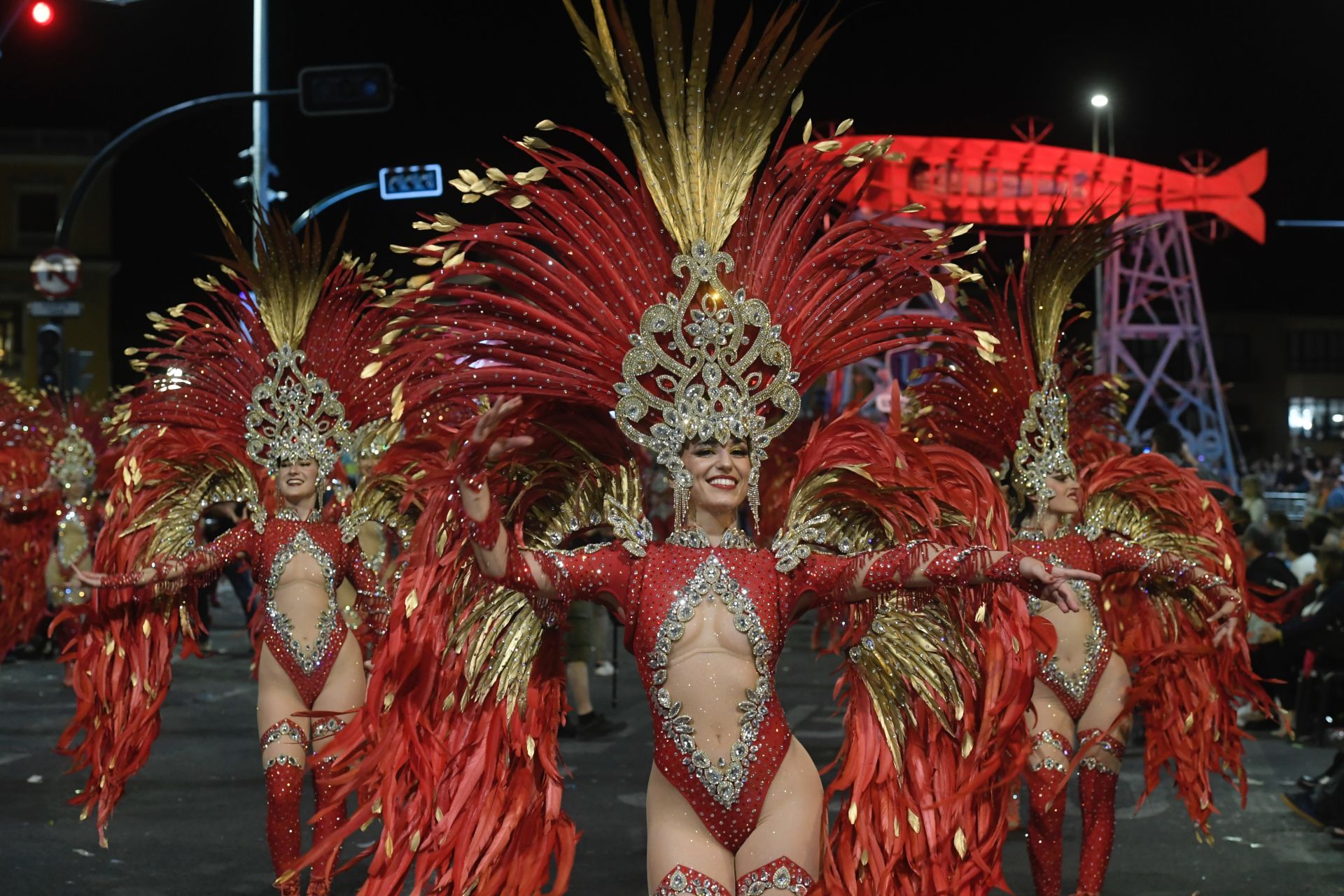 Las imágenes del desfile del Entierro de la Sardina de Murcia