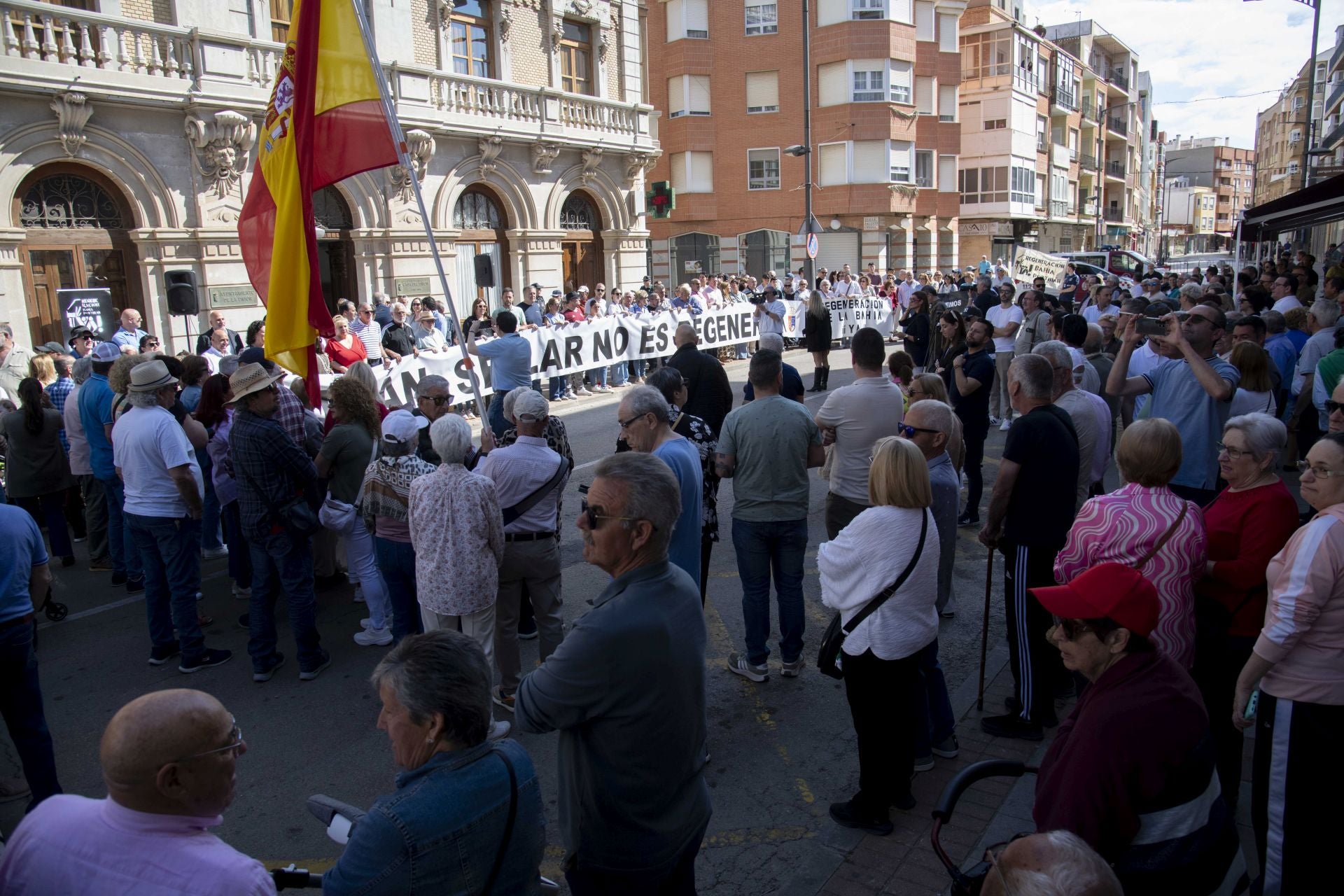 La concentración en La Unión contra el sellado de Portmán, en imágenes