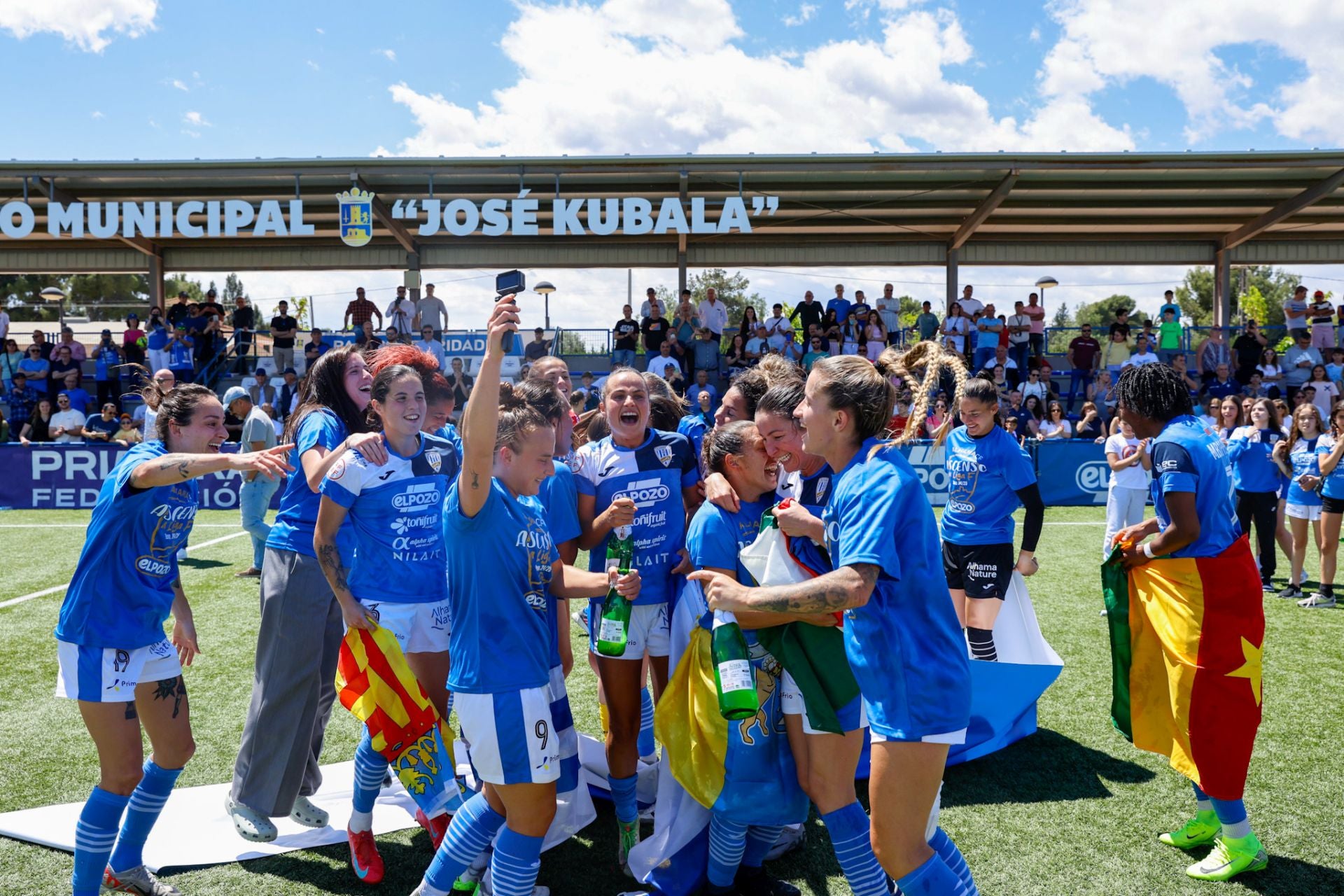 El ascenso del Alhama femenino a primera división, en imágenes
