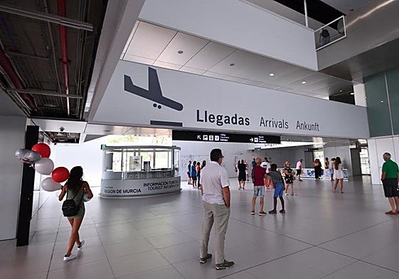 Imagen de archivo del Aeropuerto Internacional de la Región de Murcia