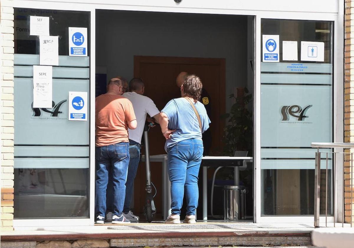 La Región de Murcia registra el mayor descenso del desempleo a nivel nacional en el primer trimestre de 2025