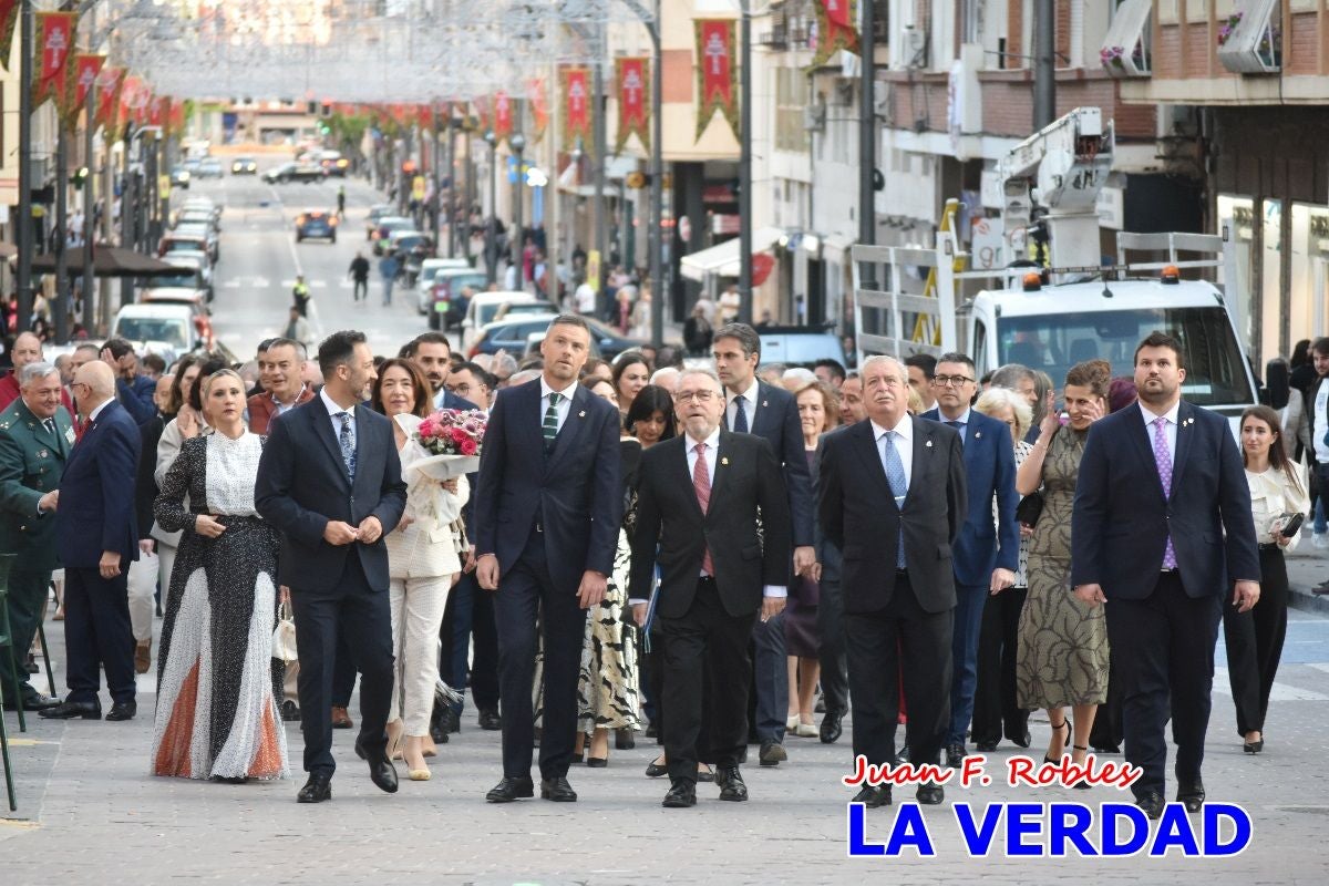 Imágenes del pasacalles previo al Pregón de Fiestas de Caravaca de la Cruz