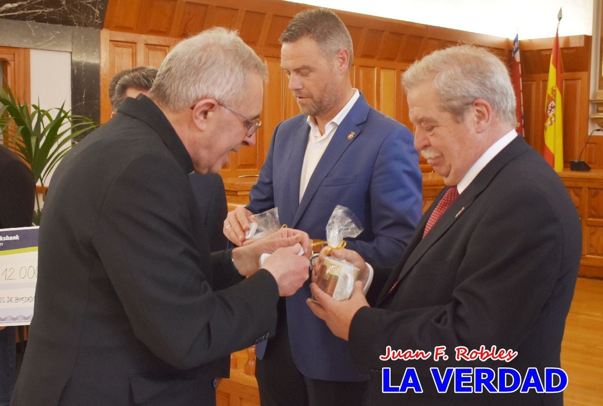 Recepción oficial al grupo de alemanes de Obertshausen en Caravaca de la Cruz