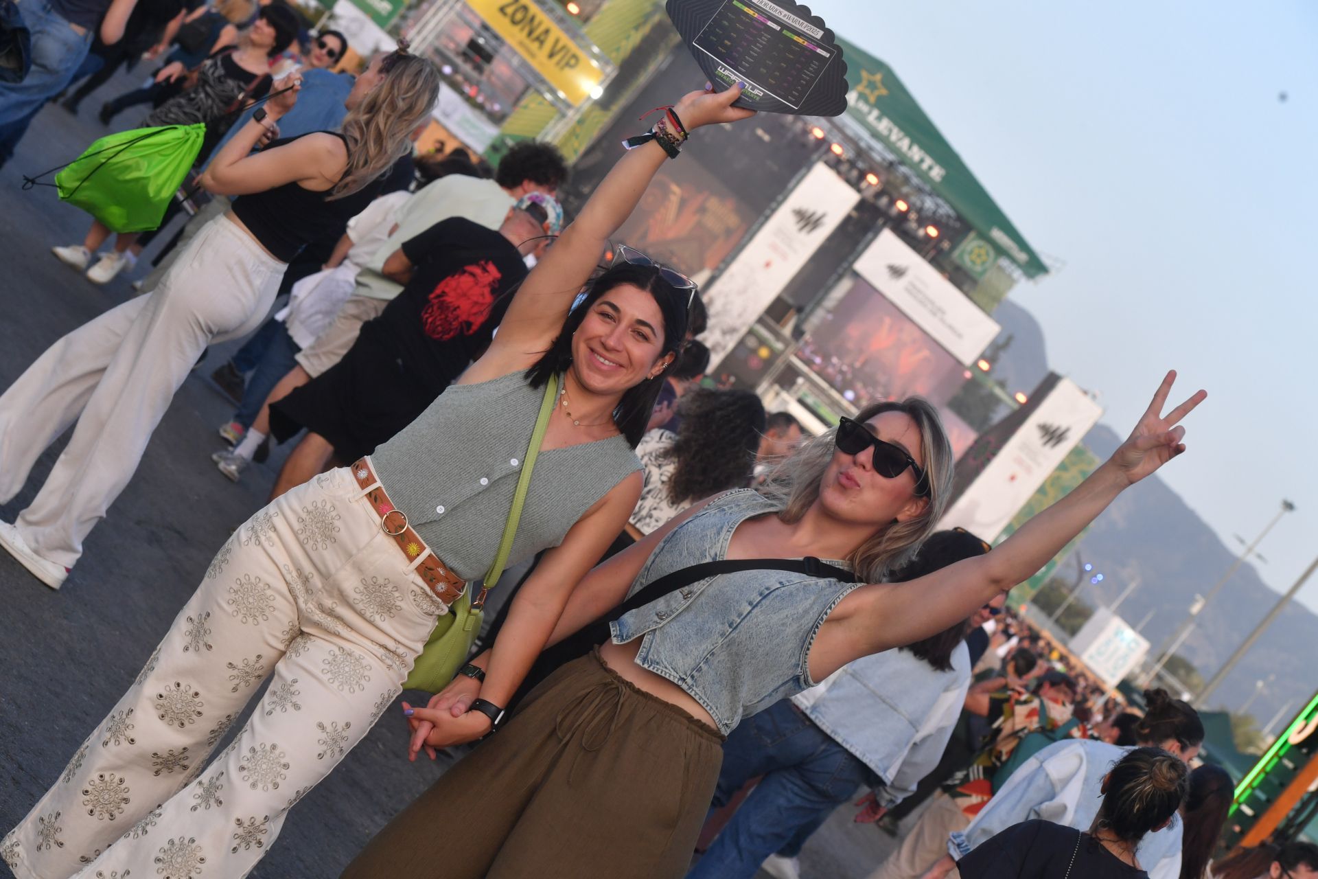 El ambiente de fiesta en la primera jornada del Warm Up de Murcia, en imágenes