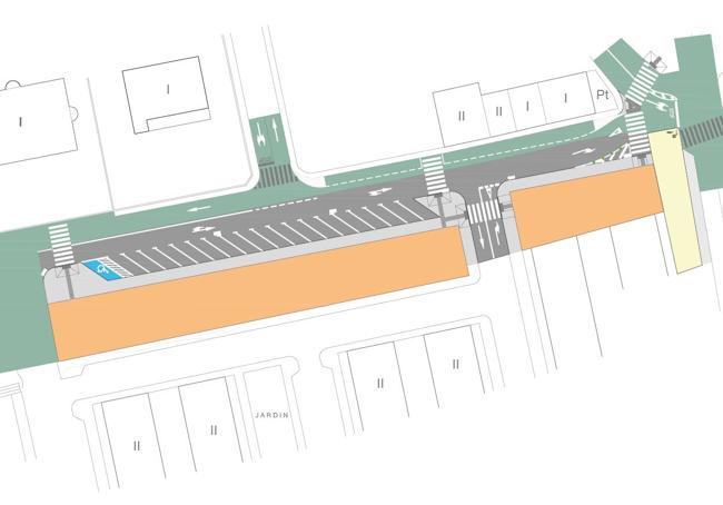 Zona de actuación en la calle Escuelas de San Ginés, frente al colegio público, el centro de salud y el centro municipal.